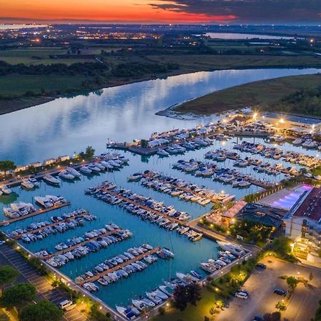 Marina Uno View Apartment Lignano Sabbiadoro Ngoại thất bức ảnh
