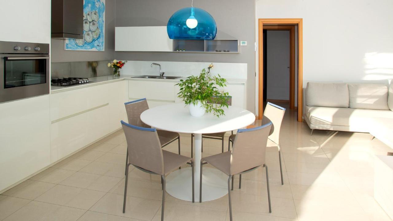 Marina Uno View Apartment Lignano Sabbiadoro Ngoại thất bức ảnh