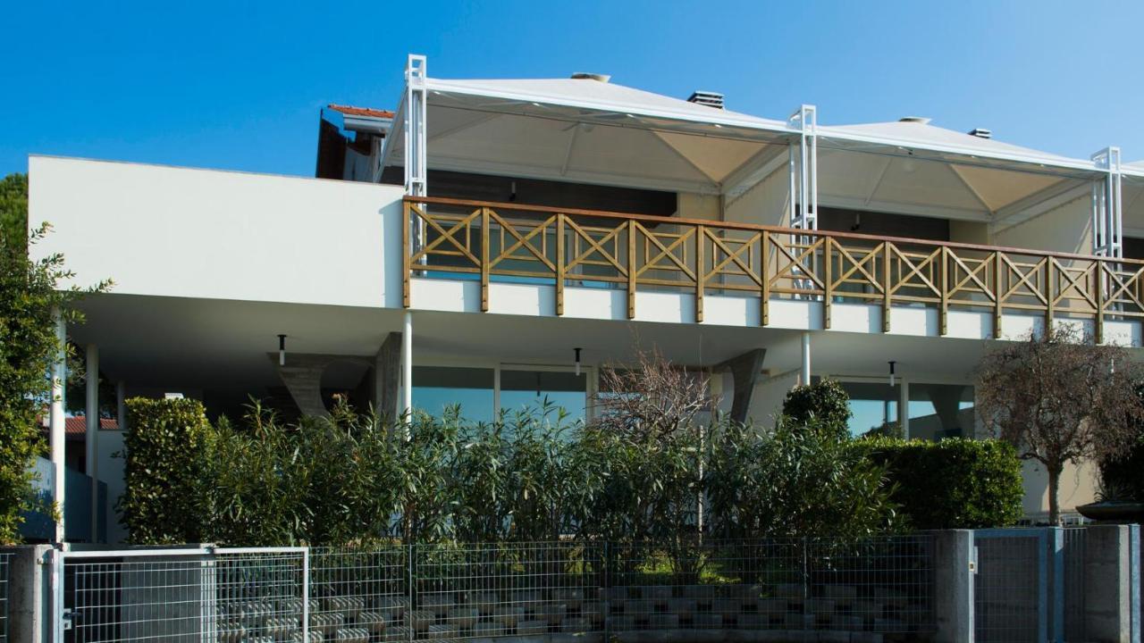 Marina Uno View Apartment Lignano Sabbiadoro Ngoại thất bức ảnh